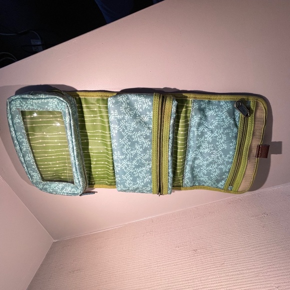 Fossil Cosmetic Bag - Picture 5 of 9